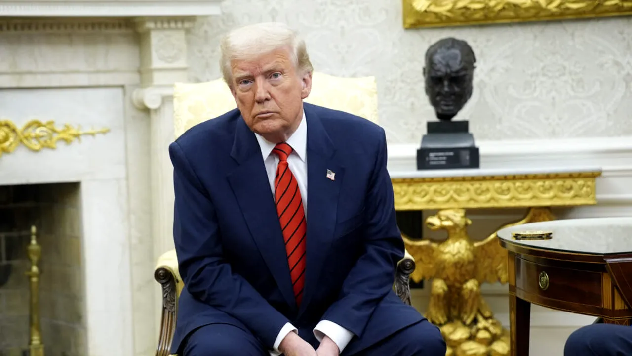 Trump le oferă imigranților ilegali 1.000 de dolari pentru a se „autodeporta”
