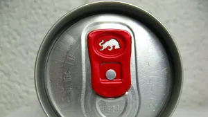 Cutii de Red Bull Cola cu urme de cocaină, retrase de la vânzare