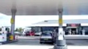 Romania’s Rompetrol Cuts Diesel Oil Pump Prices By RON0.06/Liter