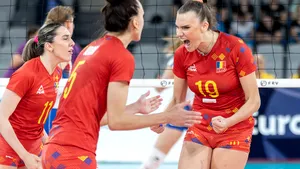 Internaționala română de volei Adelina Ungureanu s-a operat cu succes după accidentarea gravă din Liga Europeană