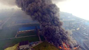 Douăzeci şi unu de morţi într-o explozie la o centrală electrică din China - FOTO