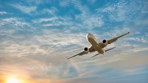 Războiul din Orientul Mijlociu perturbă traficul aerian: Cel mai mare haos aerian de la pandemia Covid-19, mii de zboruri anulate