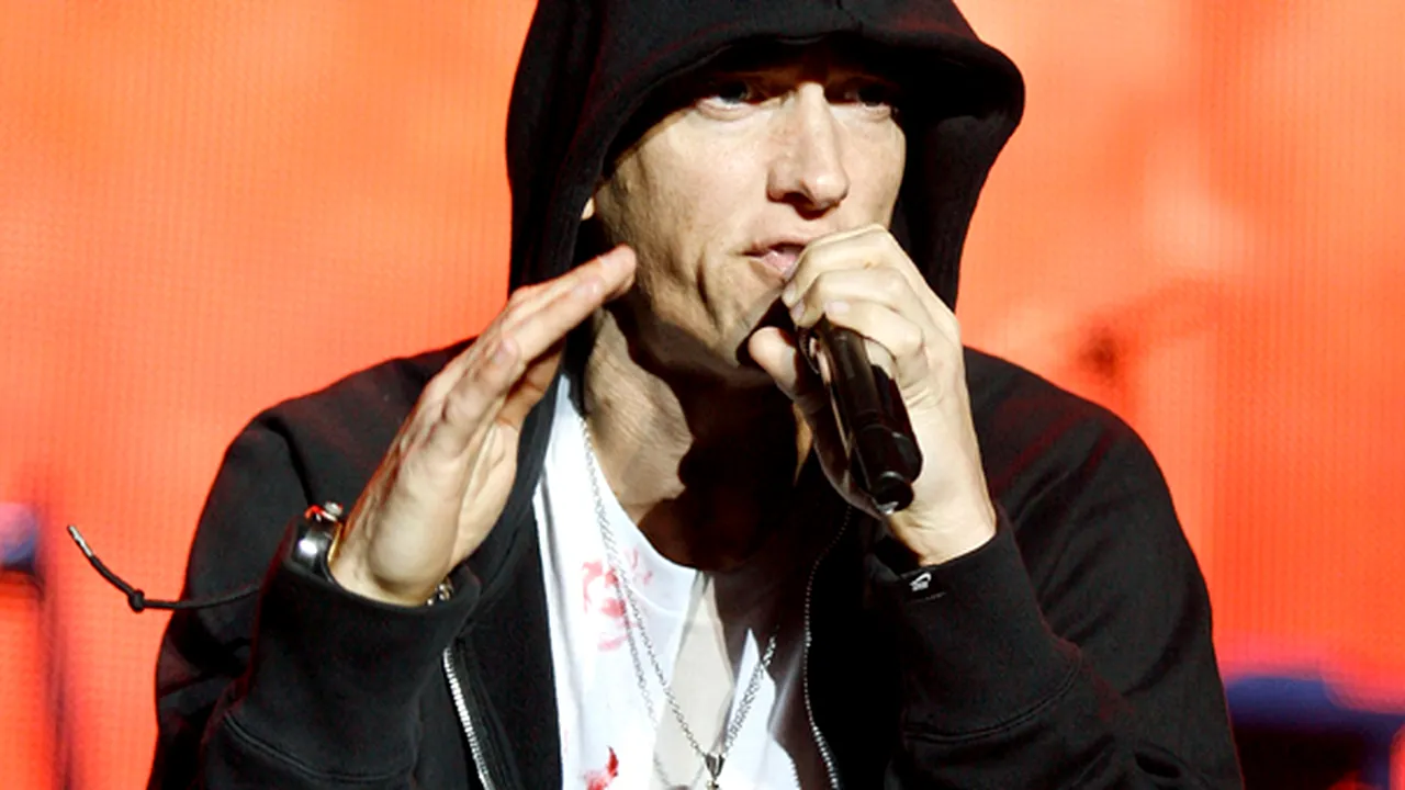Eminem revine pe marile ecrane