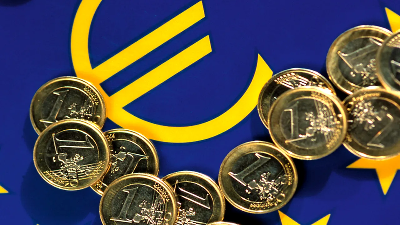 Comisia Europeană: Economia României se va contracta cu 5,2% în 2020