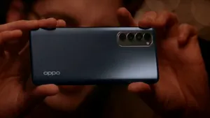 Oppo Reno 4 Pro, telefonul care se încarcă în 36 de minute