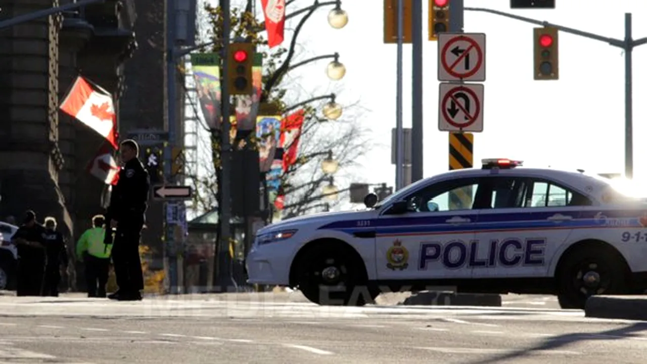 Doi morţi şi 13 răniţi, printre care şi un copil, în urma unui atac armat în Toronto. Atacatorul a fost ucis