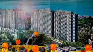 China se îndreaptă spre o criză în sectorul imobiliar. S-a construit atât de mult încât 1,4 miliarde de oameni nu ar umple toate locuinţele vacante