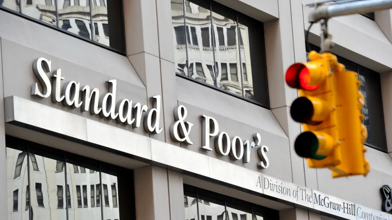 Standard & Poor's confirmă ratingul de ţară al României: BBB-/A-3 cu perspectivă stabilă