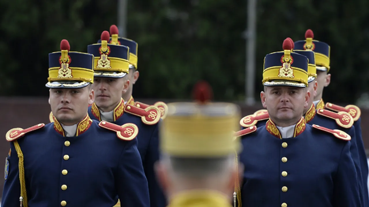 Un veteran a intrat în stop cardio-respirator la recepţia de la Cotroceni de Ziua Europei. Iohannis: Din informaţiile mele veteranul căruia i s-a făcut rău este în regulă