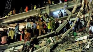 Tragedia din Bangladesh: Bilanţul victimelor a ajuns la 610 morţi