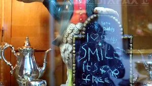 Mai multe obiecte care i-au aparţinut lui Michael Jackson au fost vândute la licitaţie. Ce sumă a fost obţinută pe acestea