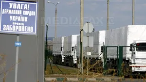 Convoiul umanitar rusesc intră în Ucraina: 