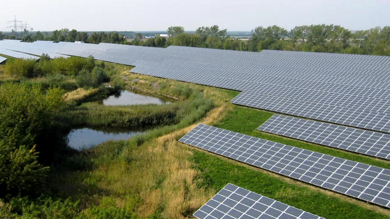 Vicecancelarul Germaniei, despre tranziţia de la gazul rusesc la energia solară: 