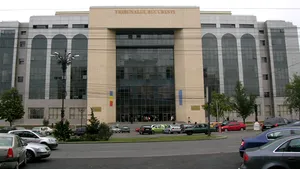 Primar şi viceprimar audiaţi la Parchet, după ce au sechestrat un procuror şi mai mulţi ofiţeri