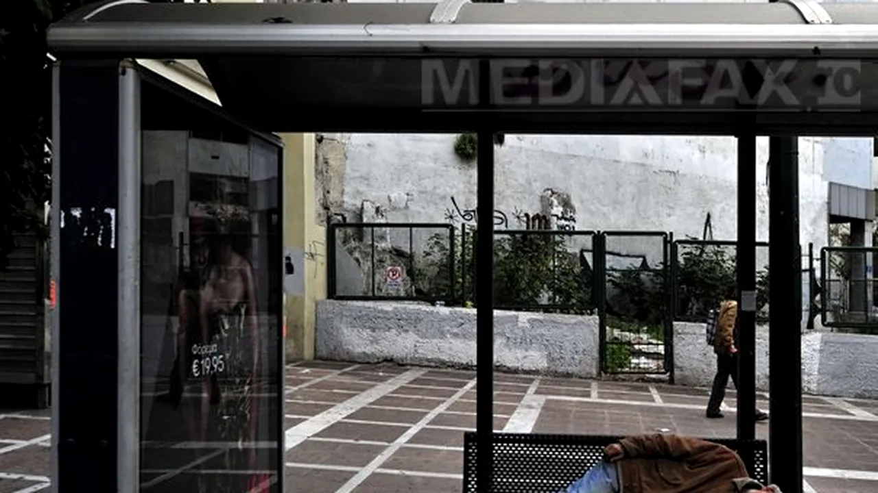 ONG din Grecia: În Atena trăiesc aproximativ 13.000 de persoane fără locuinţă