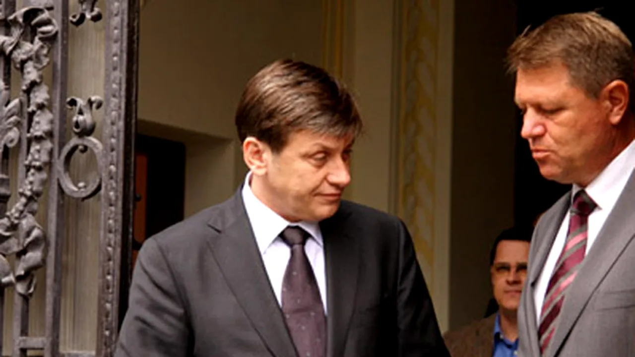 Iohannis despre o posibilă acceptare a postului de premier de către Antonescu: Bine jucat politic