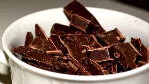 Criza de cacao a dus la inventarea unui unt de cacao creat în laborator. Cine e producătorul care va scoate pe piață primul produs de acest fel
