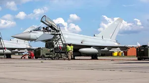 FOTO Misiuni de poliţie aeriană comună cu avioane ale Forţelor Aeriene Române şi ale Marii Britanii