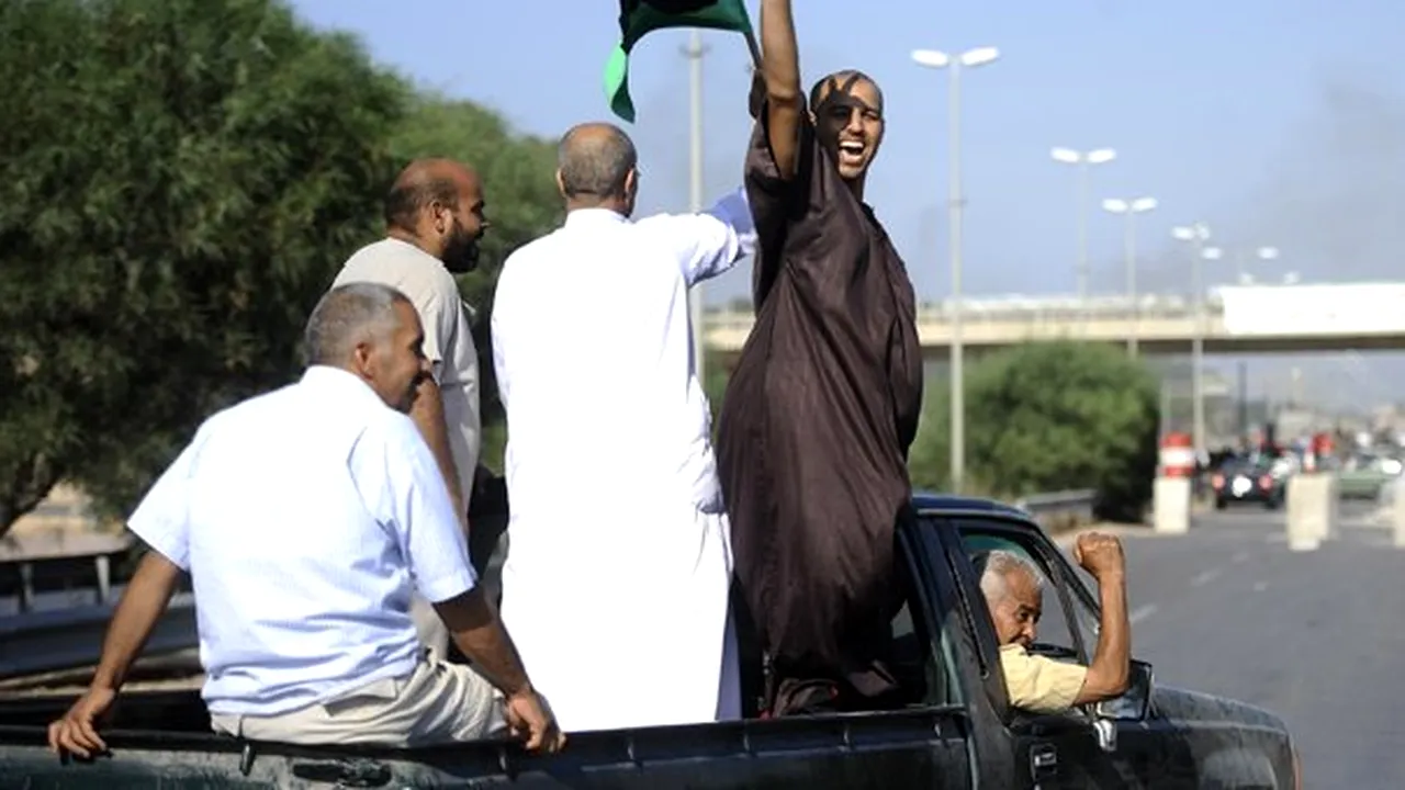 1-libia-rebeli-tripoli-2-afp 