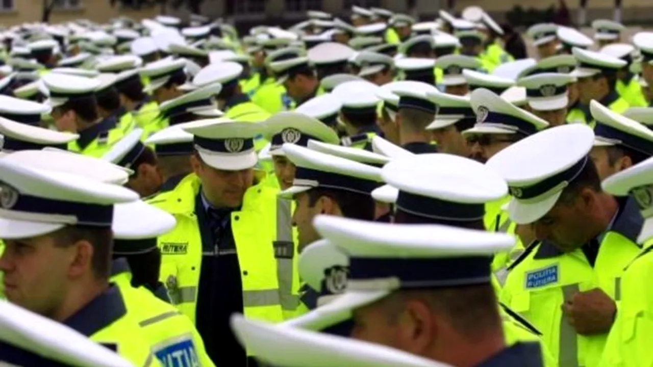 Peste 5.700 de candidaţi pentru 754 de locuri la concursul de admitere la Academia de Poliţie