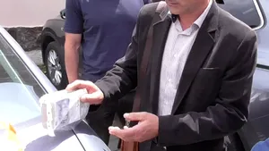 Parchetul european, condus de Koveși, a prins în flagrant un primar din Bihor care primea mită. Cum s-a întâmplat