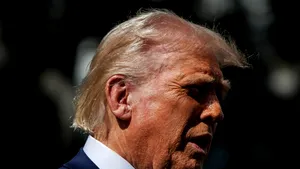 Trump și Xi Jinping anunță progrese în acordul TikTok și planifică o întâlnire în Coreea de Sud