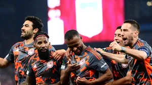 Hat-trick pentru El Kaabi şi victorie surprinzătoare a lui Olympiakos în deplasare la Aston Villa