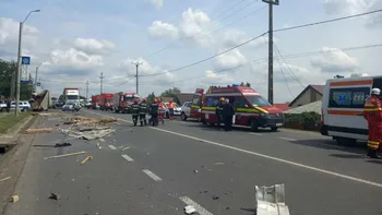 Accident grav la Iași cu peste este 20 de persoane implicate. S-a activat Planul Roșu de Intervenție
