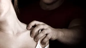 Două tinere, violate în Bucureşti, în decurs de câteva ore. Bărbatul, eliberat condiţionat din închisoare, avea condamnare tot pentru viol în serie - VIDEO