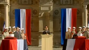 Românii, ironizaţi din nou la aceeaşi emisiune de la televiziunea franceză Canal Plus - VIDEO