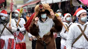 Colinde de Crăciun 2020. Cele mai cunoscute cântece de sărbători. VIDEO