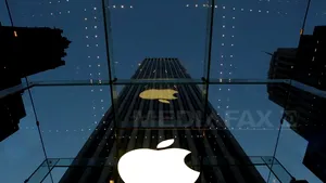 Grupul Apple, în negocieri pentru a lansa un serviciu TV online