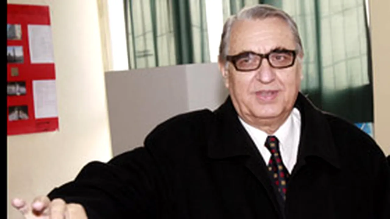 Rajko Kuzmanovici, pe primul loc în scrutinul prezidenţial din Republica Srpska