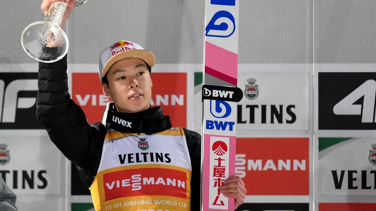 Ryoyu Kobayashi a câştigat etapa de debut a Turneului Celor Patru Trambuline 