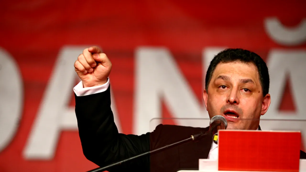 Vanghelie: Nu trebuie să îl lăsăm pe Diaconescu să plece