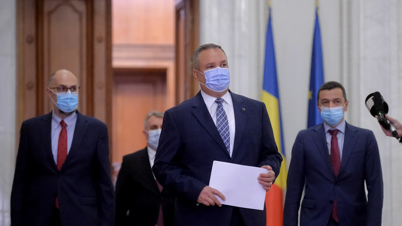 Un specialist desfiinţează măsurile anti COVID: Guvernul să îşi accepte incompetenţa în comunicare
