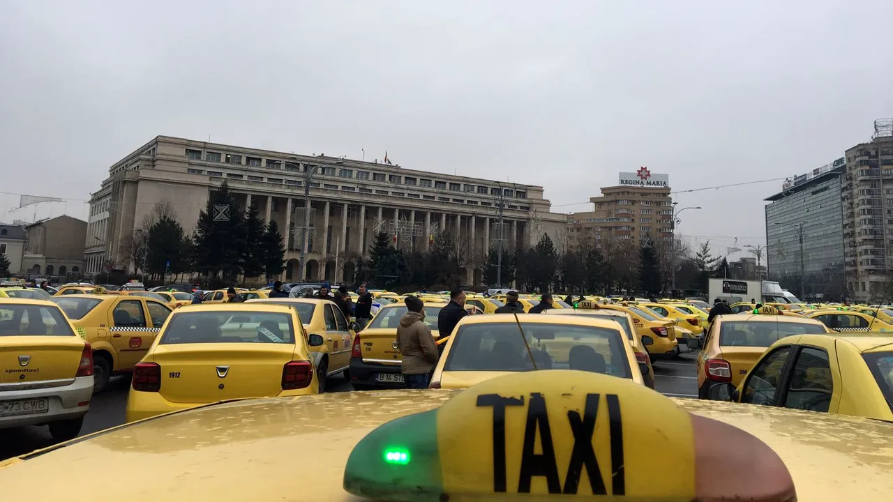 Transportatorii vor BLOCA centrul Capitalei în semn de protest faţă de „falşii” transportatori: 5.000 de autovehicule vin în P-ţa Victoriei
