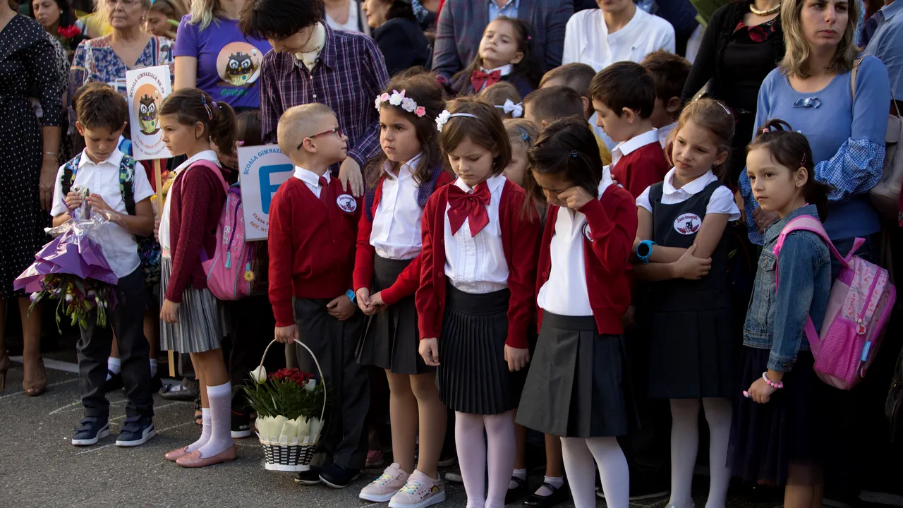 USR solicită declanşarea stării de urgenţă în educaţie, după rezultatele PISA