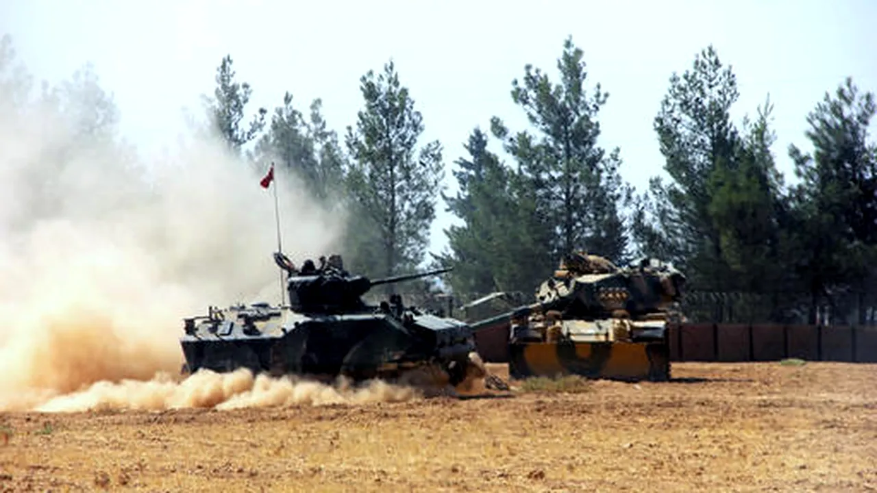 Trei militari turci, răniţi în confruntări în Siria
