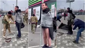 Jefuitorii ruşi sunt dezbrăcaţi şi legaţi de stâlpi de ucraineni. Există oficiali care îndeamnă la uciderea lor!