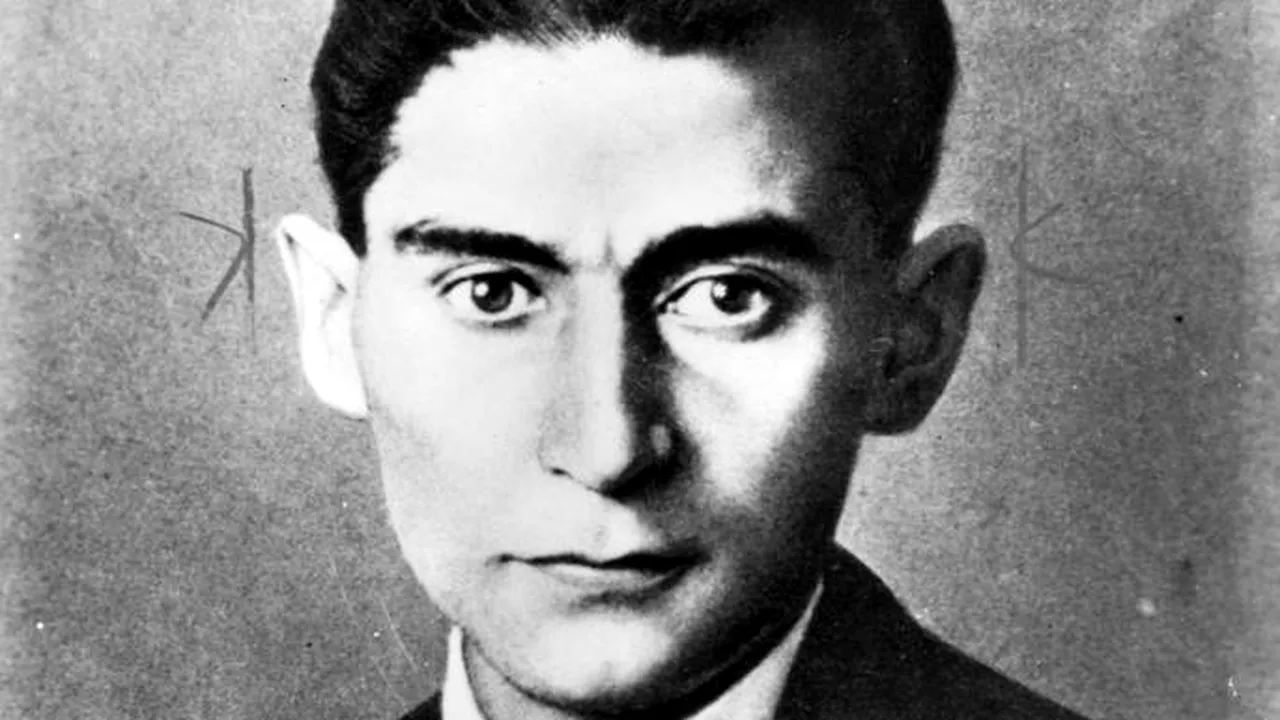 Mai multe scrieri inedite de Franz Kafka, maestrul absurdului, ar putea să apară după un deceniu de LUPTE în instanţă