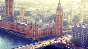 Unul dintre cei mai bogaţi oameni din SUA spune că este dispus să investească în Marea Britanie/ Mişcarea ar avea un impact politic major