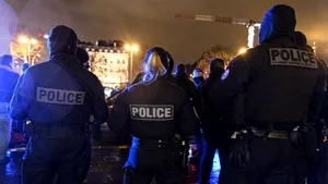 Violenţă domestică şi focuri de armă în Franţa. Trei ofiţeri de poliţie, împuşcaţi mortal în timpul unei intervenţii