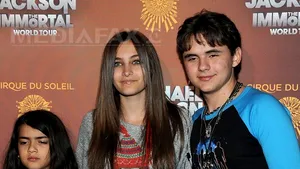 Detalii despre modul în care a încercat Paris Jackson să se sinucidă
