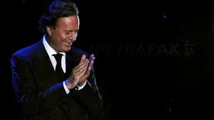 Julio Iglesias se întoarce la Bucureşti, într-un concert la Sala Palatului