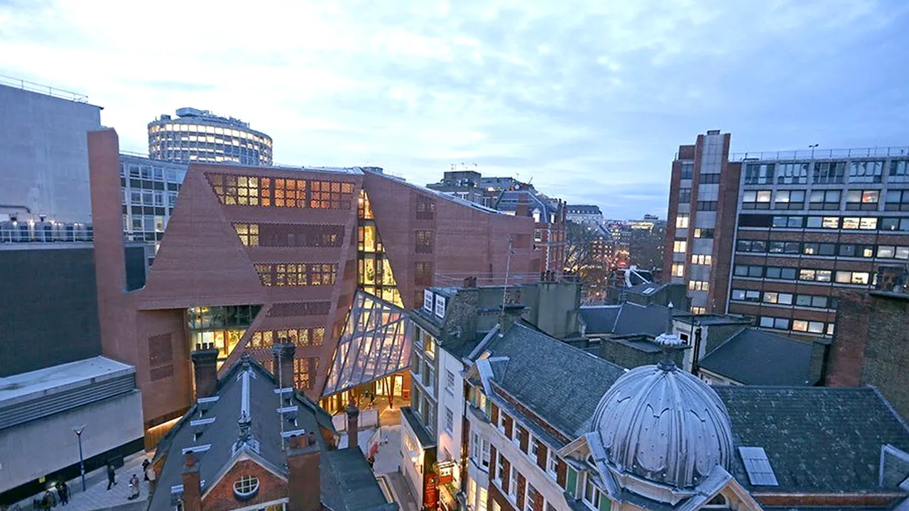 Londra refuză consultanţa pe tema Brexit din partea străinilor, denunţă London School of Economics