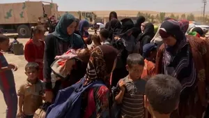 Sute de civili părăsesc oraşul irakian Tal Afar, de teama escaladării luptelor