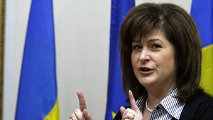 Rovana Plumb: PNL vrea să rămână cu orice preţ la putere, ca să 