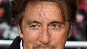 Al Pacino, în rolul regelui Lear