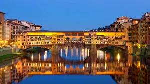 Florenţa deschide coridorul Vasari pentru prima dată publicului. Vizitatorii vor putea parcurge cei 750 de metri pe care au păşit duci, dictatori şi elitele ilustre ale Europei 